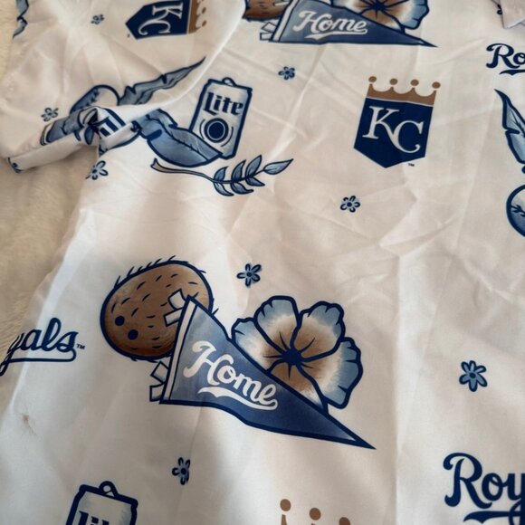 BWM Global Kansas City Royals Hawaiian Button Down Shirt Size XL - Picture 7 of 12